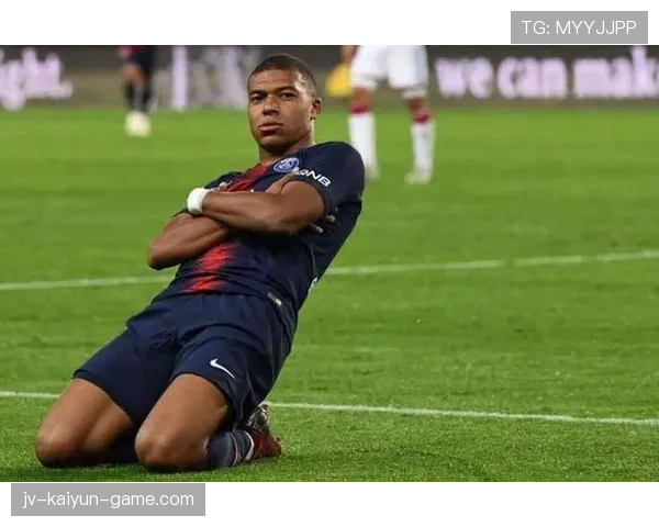 单后腰支点撑起中场框架，单后腰433